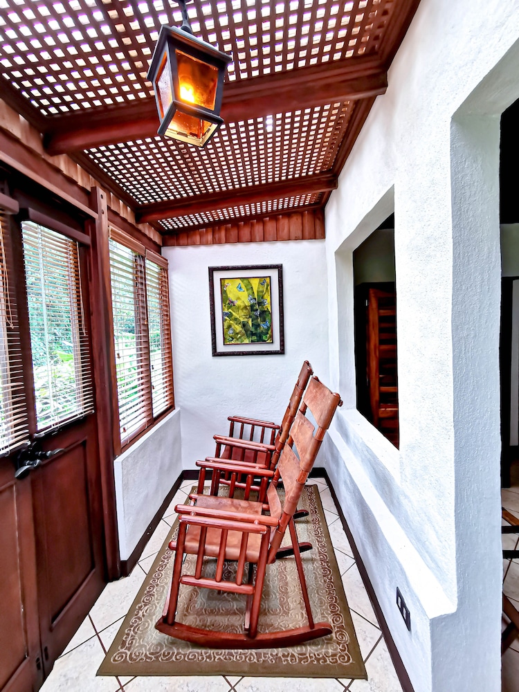Villa Blanca Cloud Forest Resort and Nature Reserve 50/73