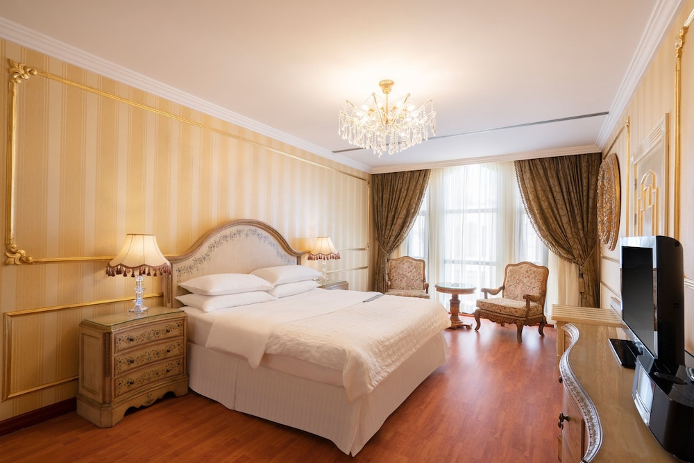 فندق المدينة مريديان(Le Meridien Medina) 23/60