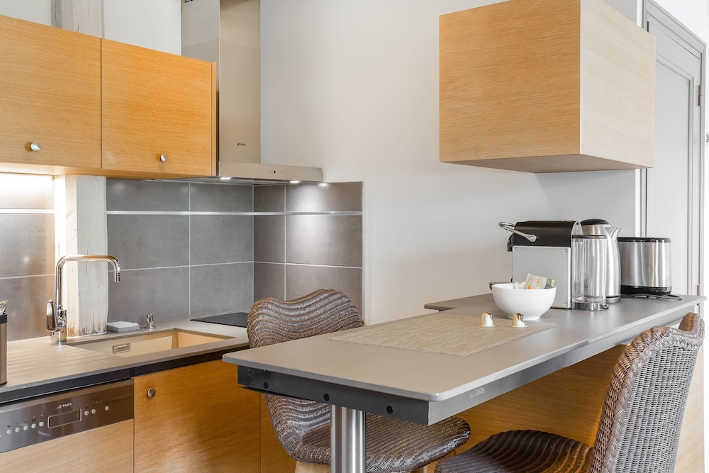 Central Parc 42/44