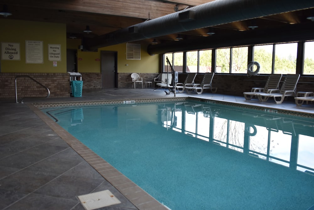 Comfort Inn & Suites Near Lake Guntersville 5/52