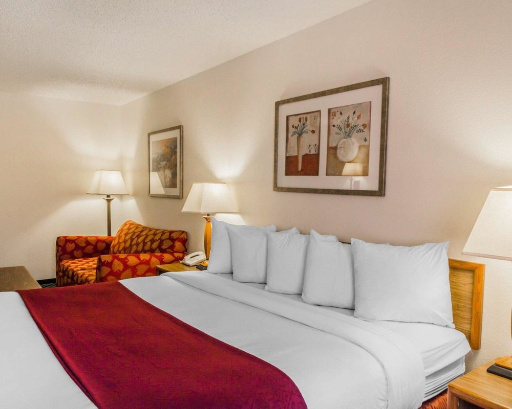 Quality Inn & Suites Golden - Denver West 18/41