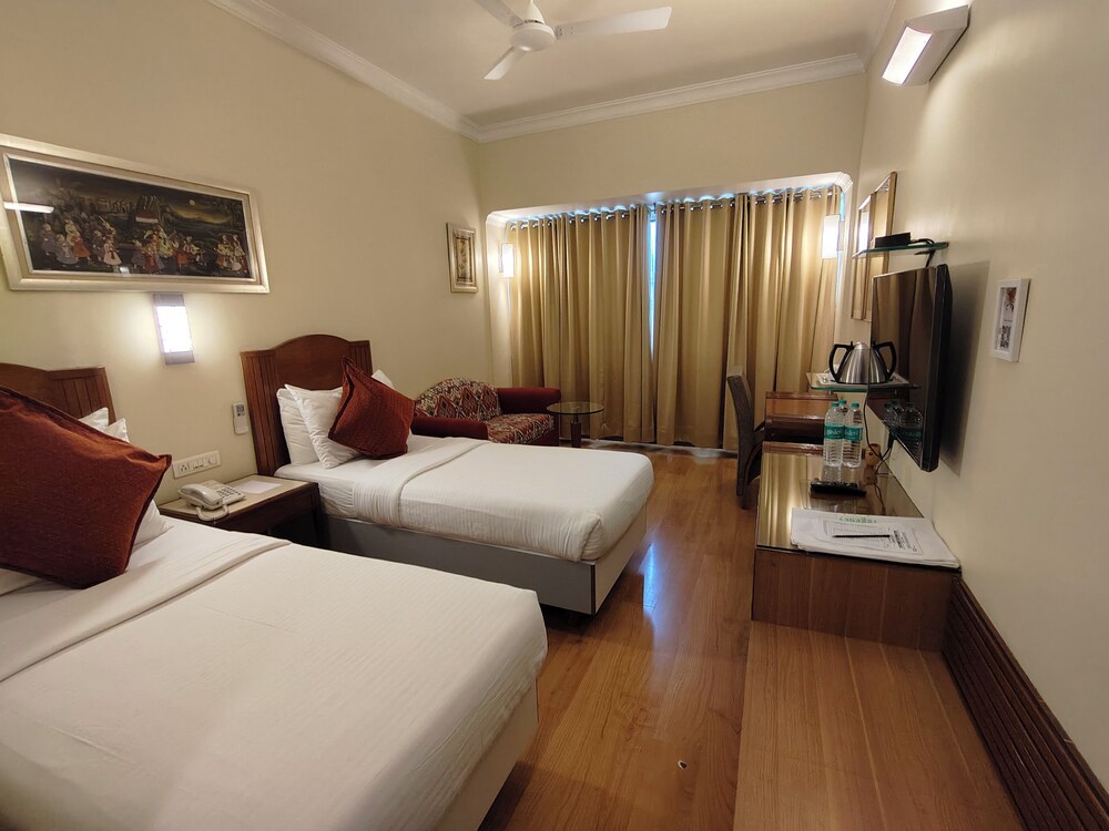 Hotel Regency 19/54
