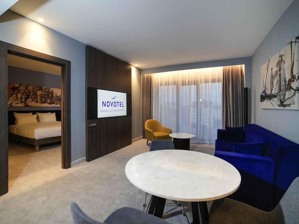 NOVOTEL Bishkek City Center 31/50
