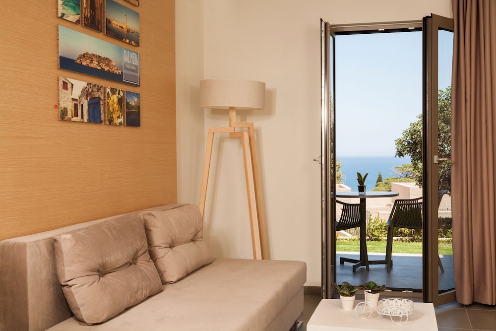 Sundance Apartments And Suites Time To Smile 24/62