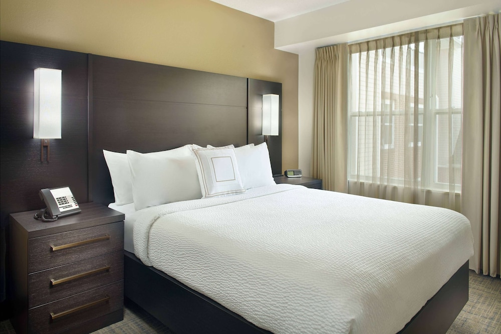 Sonesta ES Suites Raleigh Cary 7/42