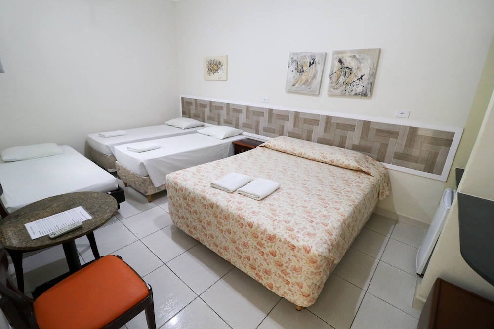 Charme Hotel Guarujá 30/70