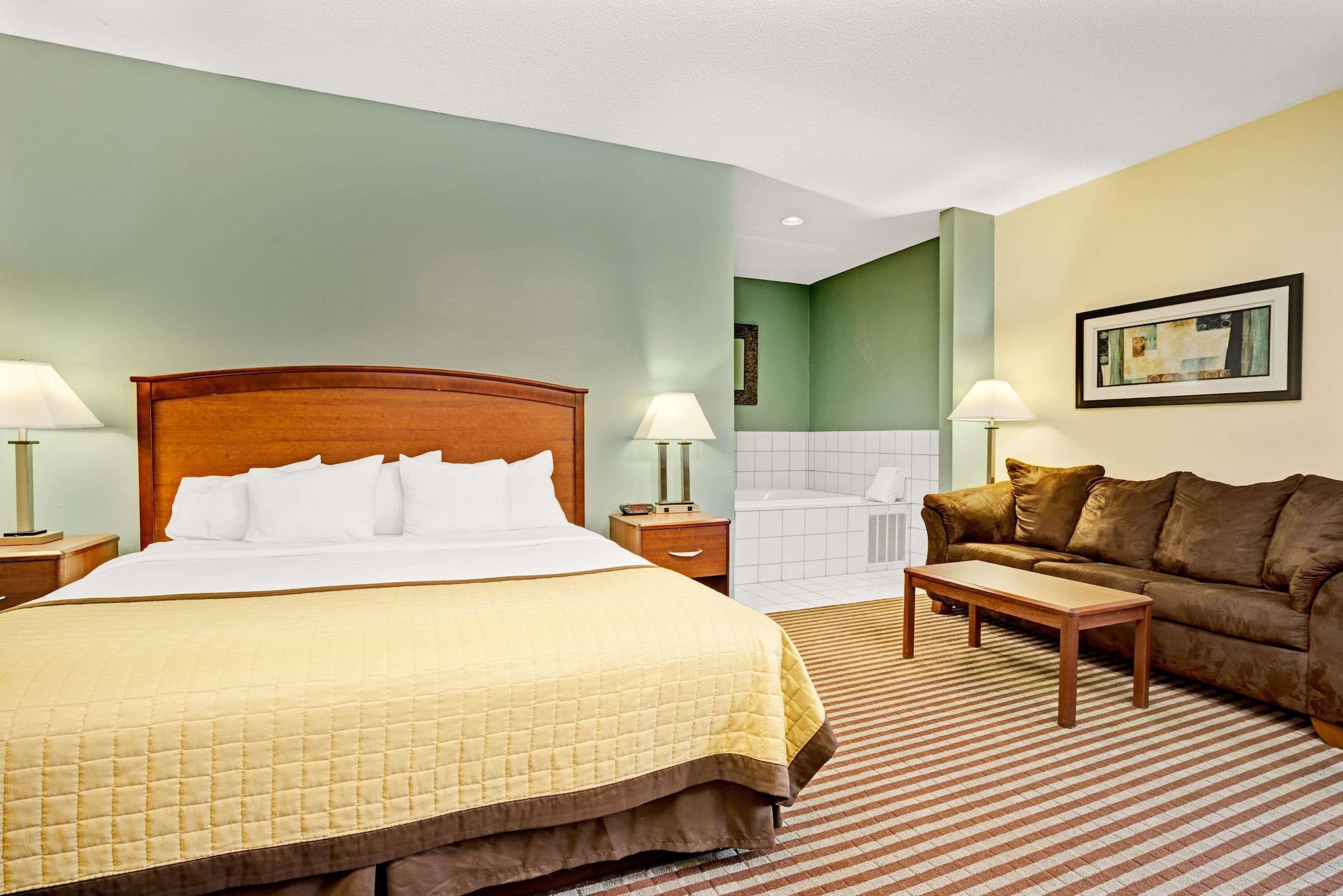 Deluxe, Studio, Suite, King Bed