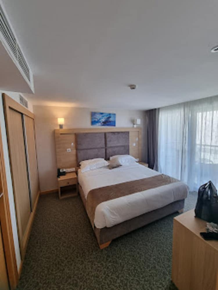 Hotel Saldae 7/50
