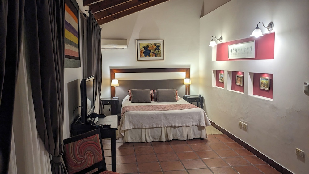 Delvino Boutique Hotel 15/56