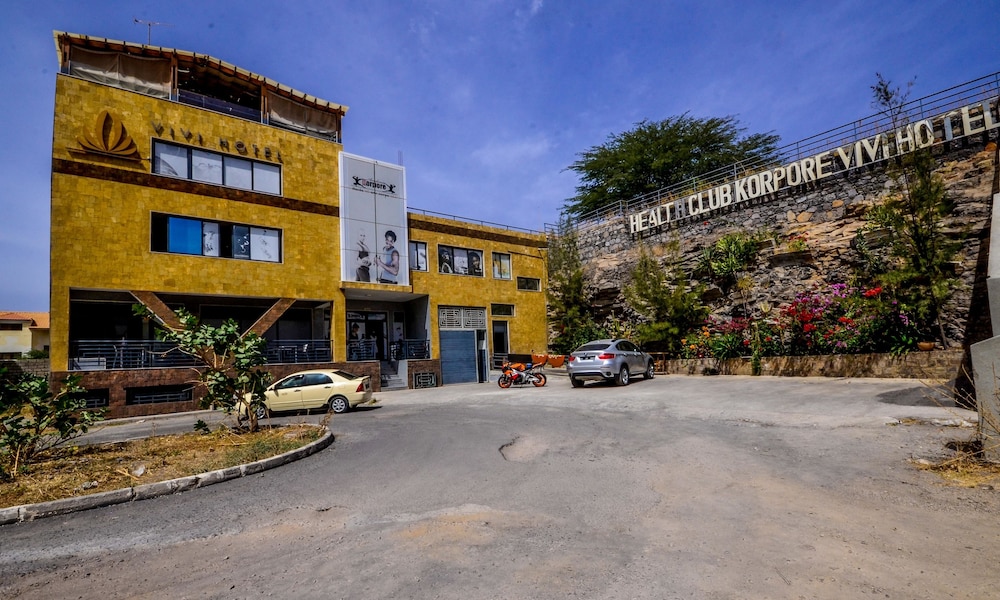 Vivi Hotel 40/45