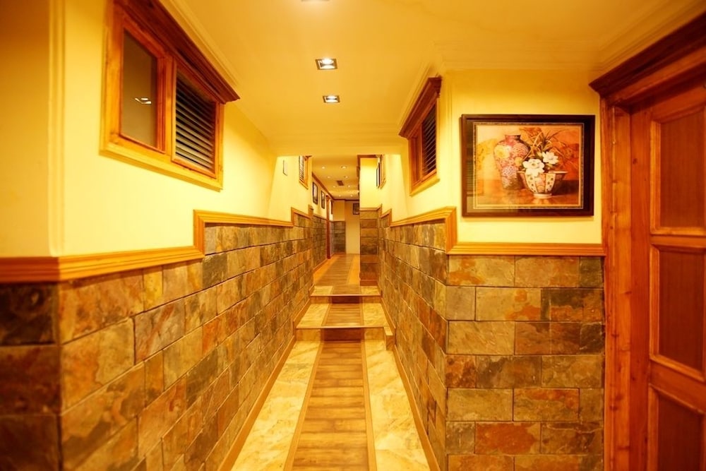 Bridge View Regency 34/50