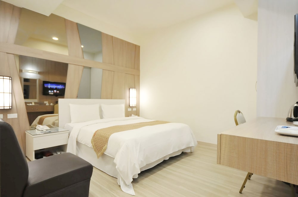 Chengdian Hotel 12/20