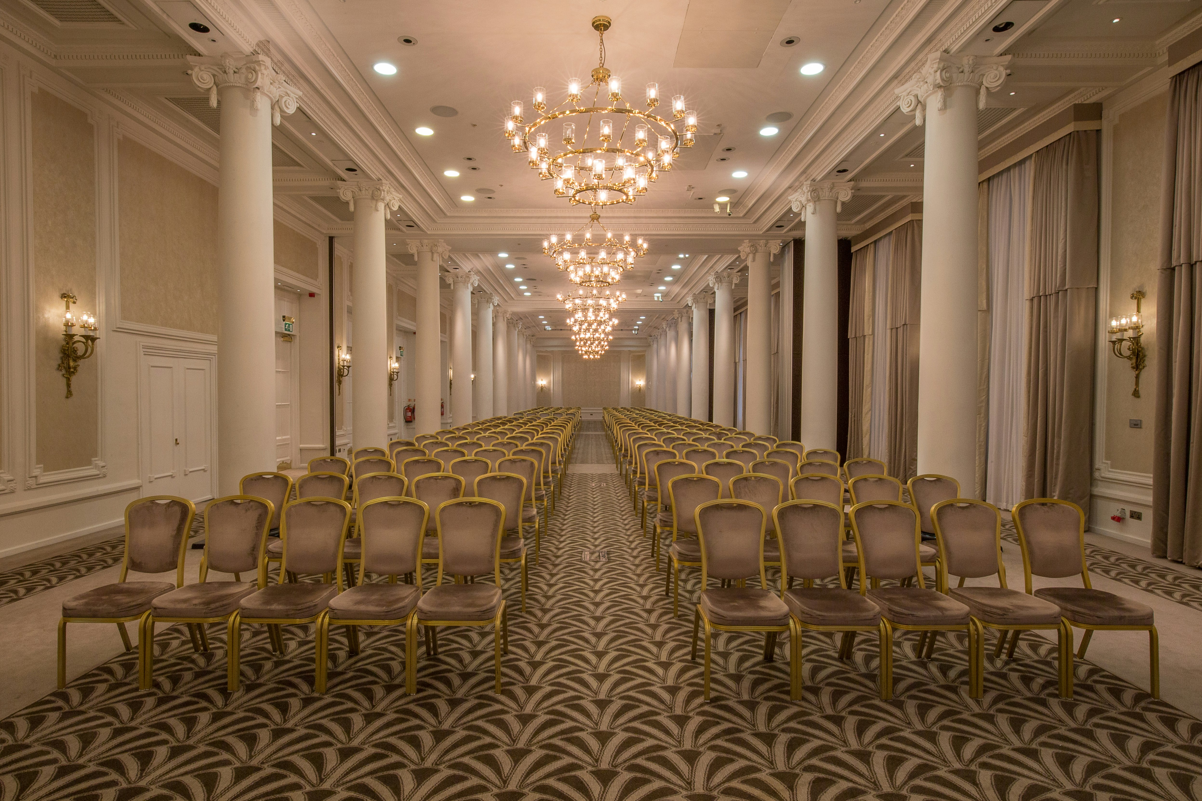 The Waldorf Hilton, London 84/91