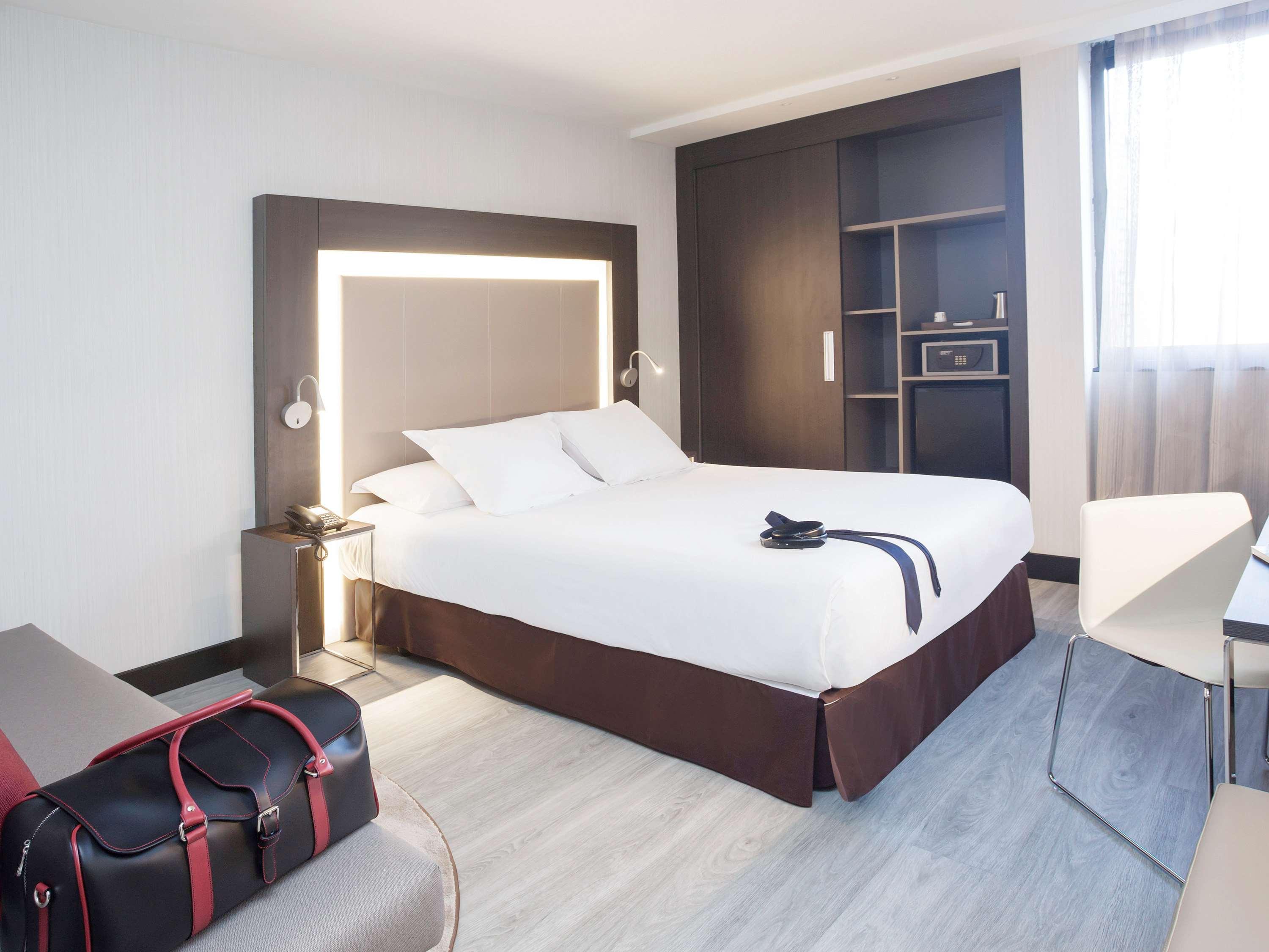 double queen size bed