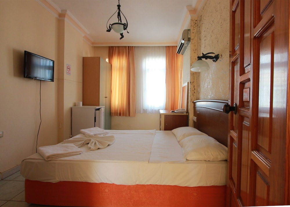 1 BEDROOM, APARTMENT, BALCONY