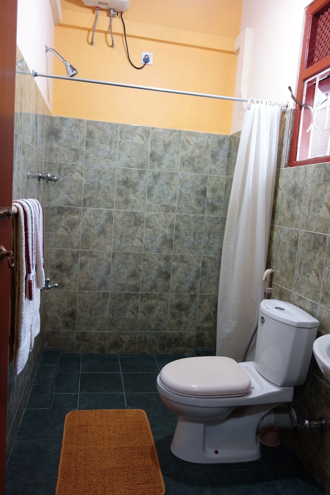 Manel Guesthouse 46/50