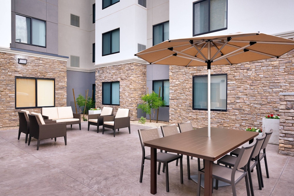 Residence Inn by Marriott Phoenix West/Avondale 39/53