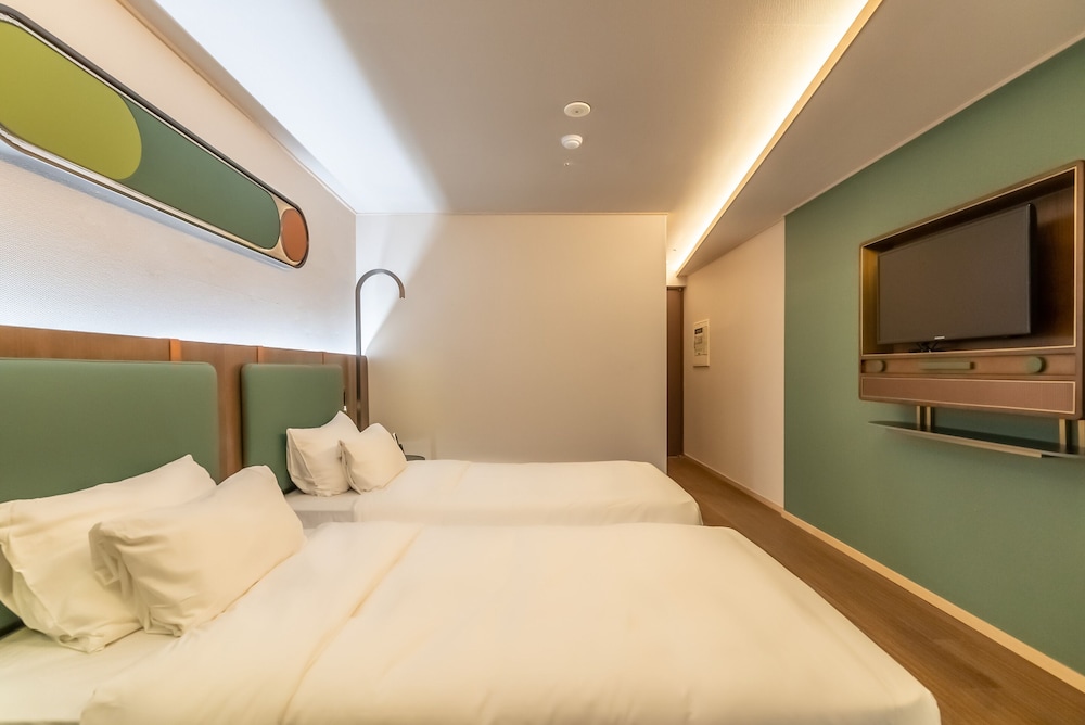 STANDARD, TWIN BEDS