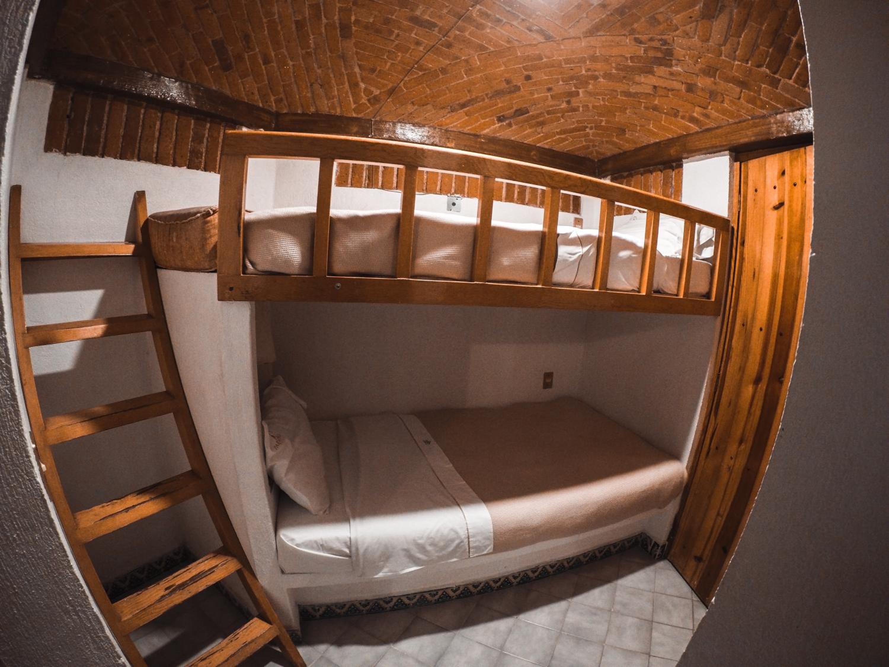Suites Paraiso TX 15/50