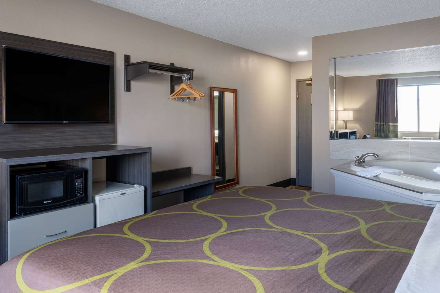Super 8 By Wyndham Merrillville/Gary Area 38/46