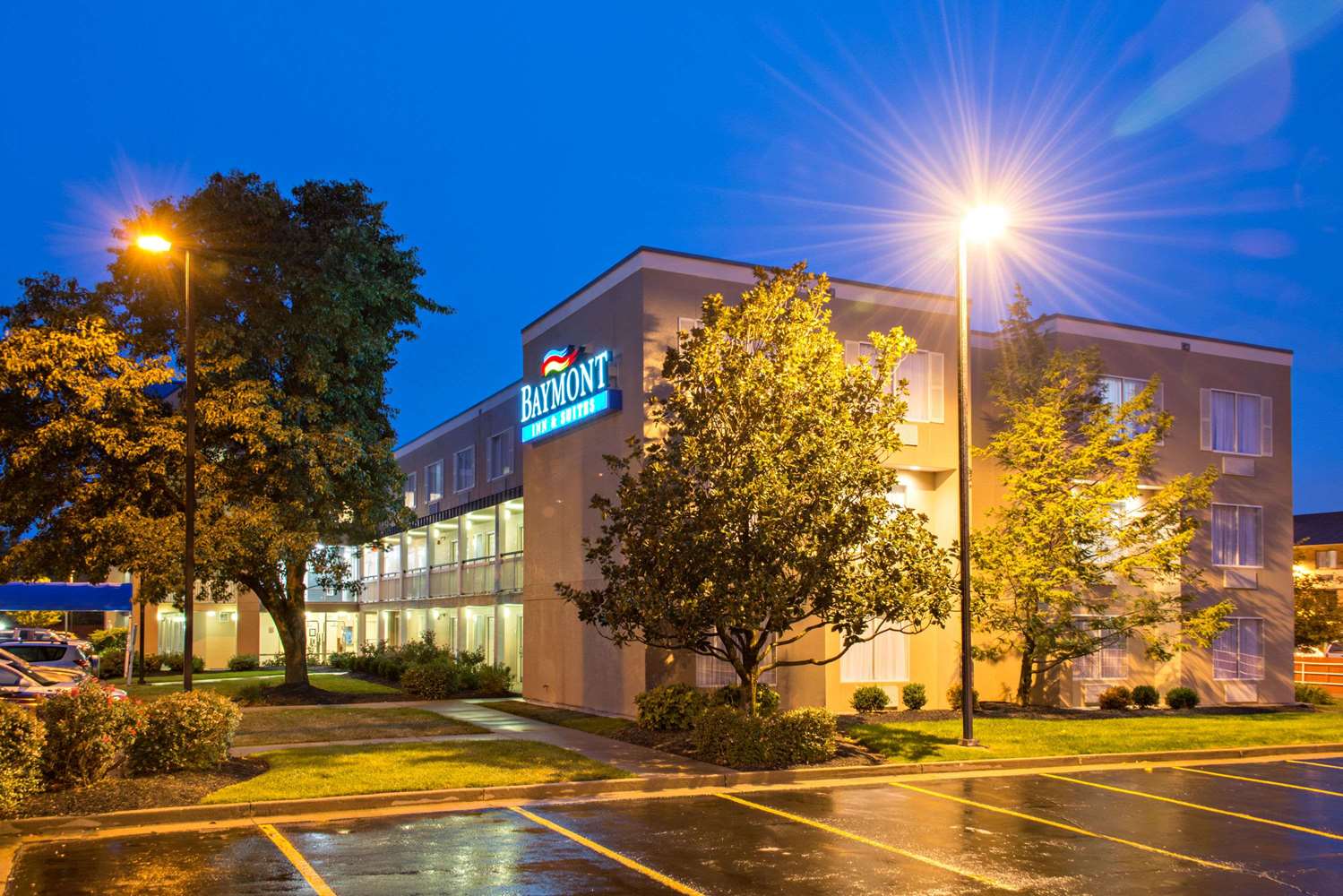 Baymont By Wyndham Louisville East 2/38