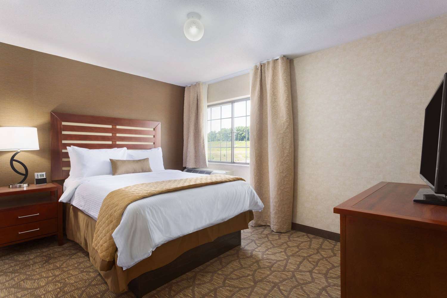 Wyndham Garden Grand Rapids Airport 12/58