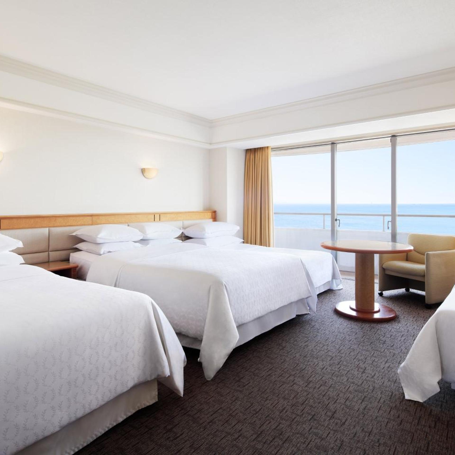 Grand, 4 Beds, Sheraton Grande Tokyo Bay Hotel 3/5