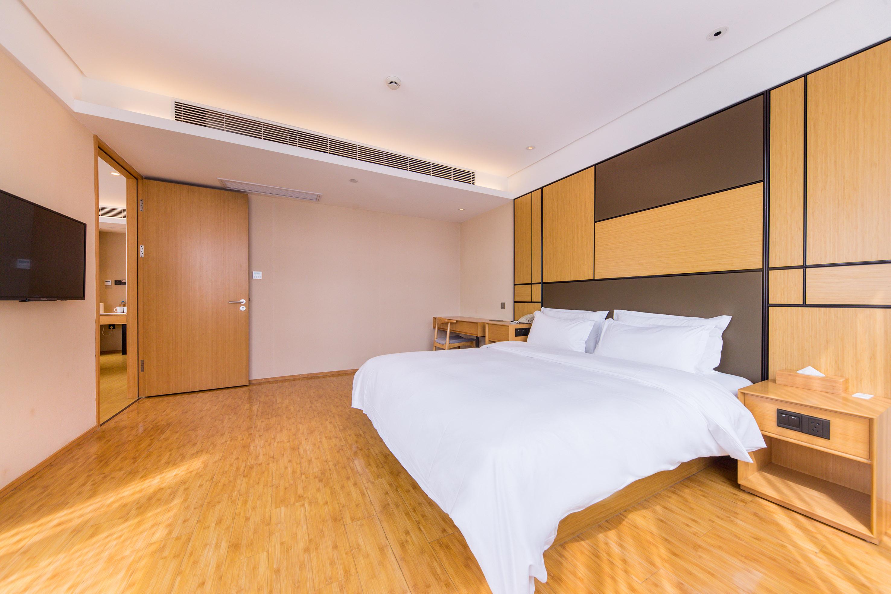 JI Hotel Shanghai Hongqiao Transport Hub Jiuting 6/18