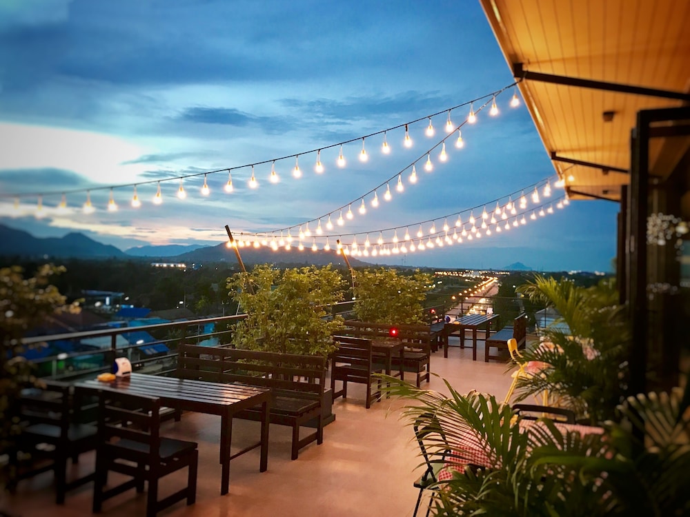 Hataara Hotel Huahin 38/46