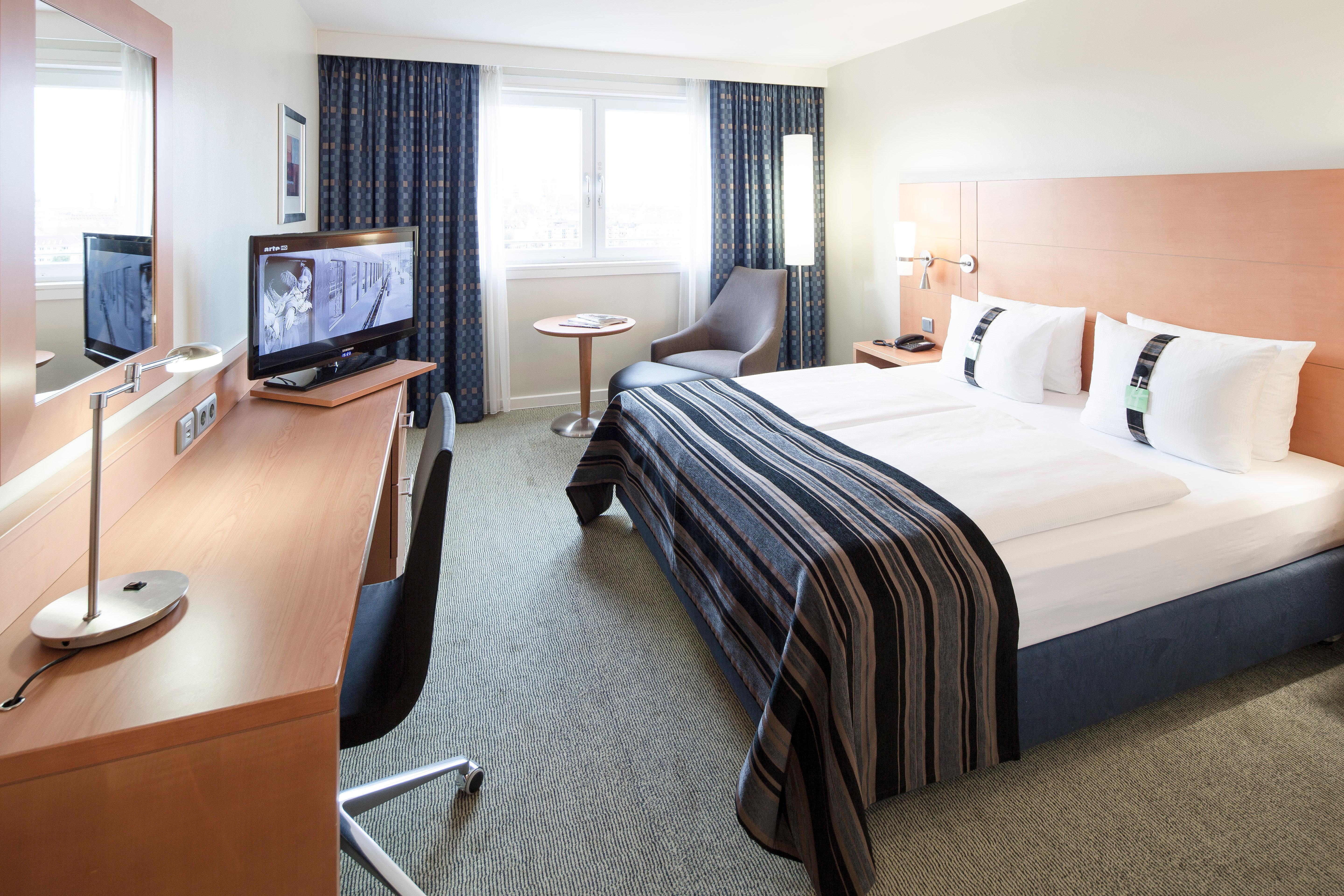 غرفة قياسية، Holiday Inn Munich - City Centre 7/10