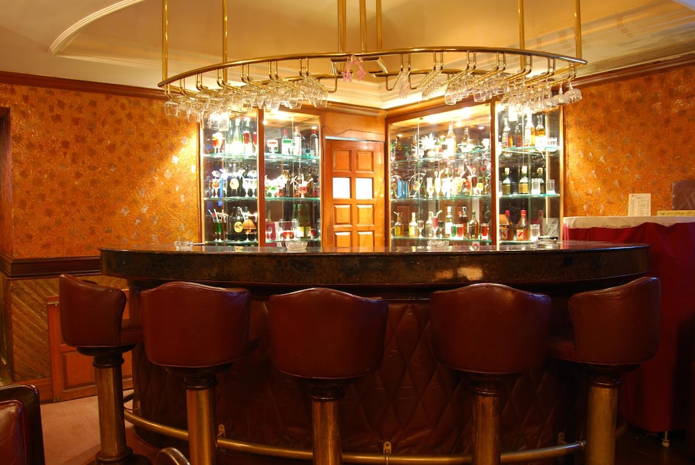 HOTEL RAJ PARK(FORMELY -RAMADA RAJ PARK INN) 51/63