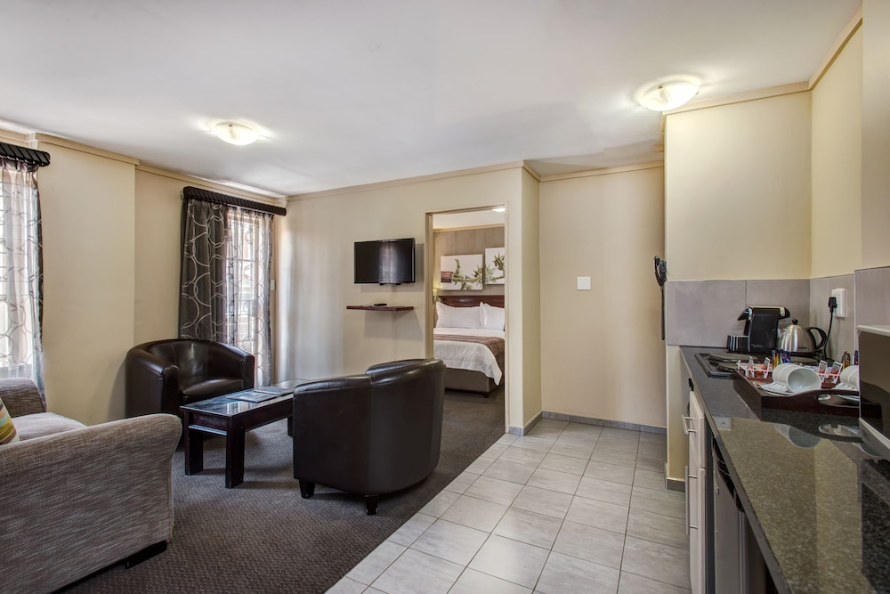 ANEW Hotel Hatfield Pretoria 40/45