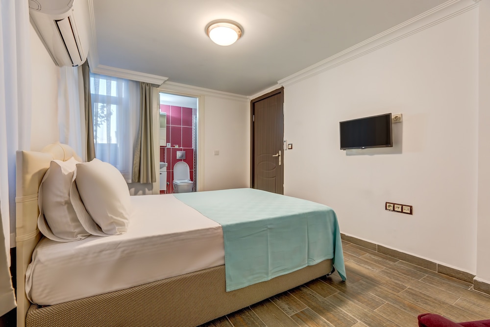 Nefes Hotel 6/34