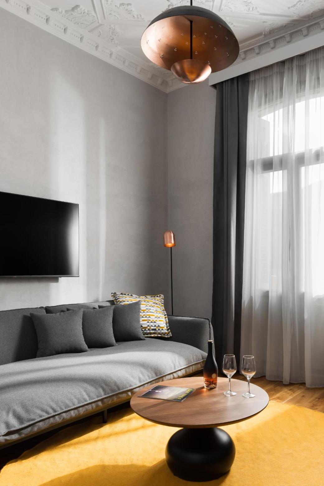 Il Conformista Casa Storica 42/50