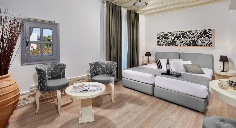 Galaxy Hotel 24/68