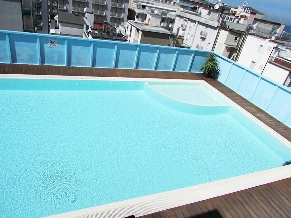 Elite Hotel 29/51