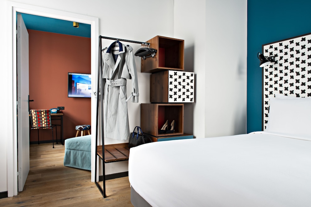 BOMA Easy Living Hotel 12/58