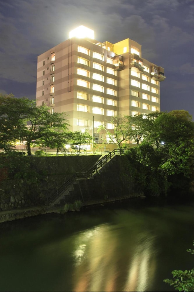 HOTEL KASUIEN 1/50