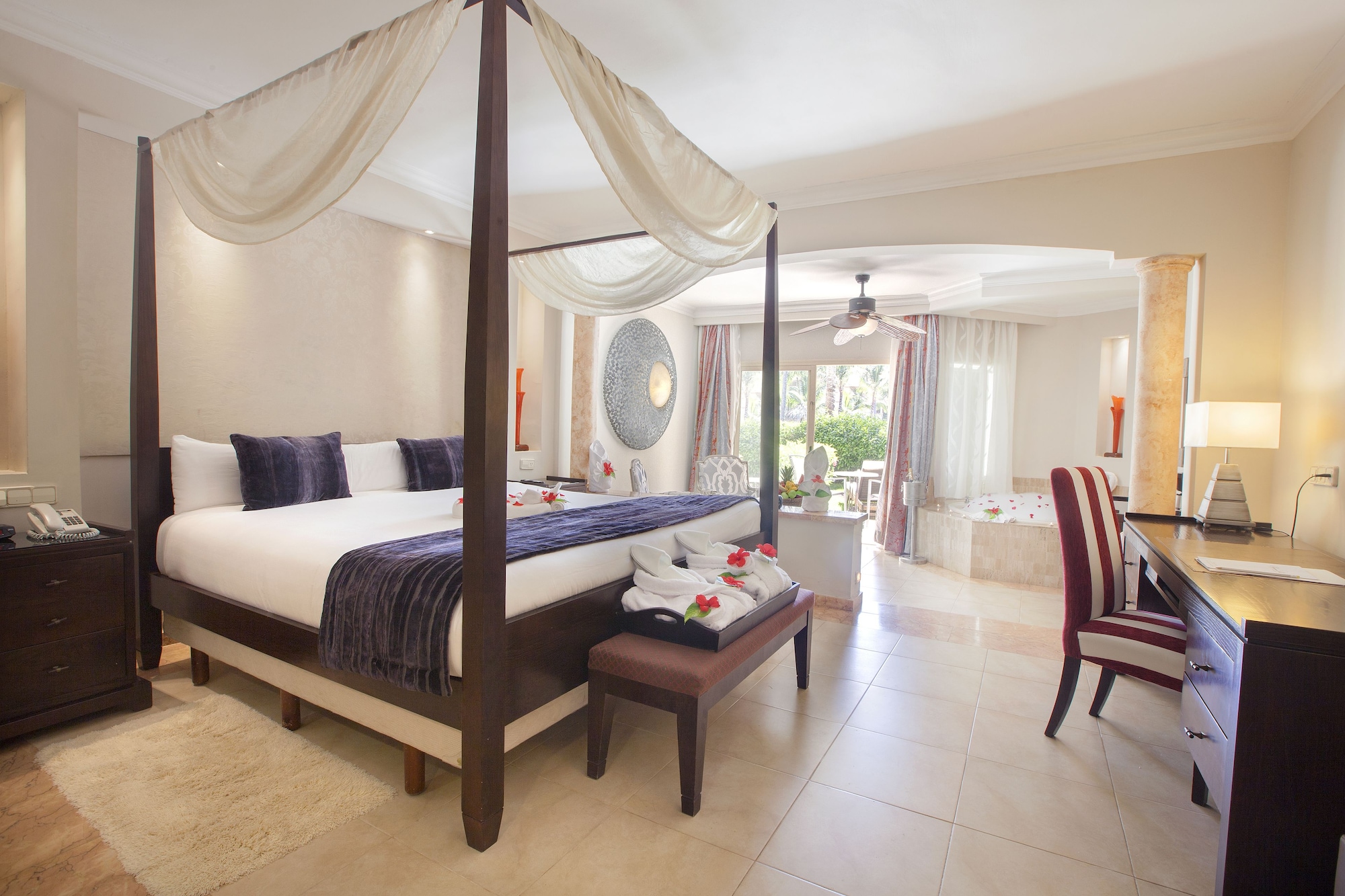 ELEGANT, MAJESTIC, CLUB, JUNIOR SUITE, ADULT ONLY, JETTED TUB