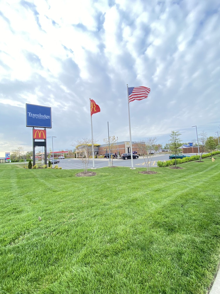 Travelodge by Wyndham Laurel 49/59