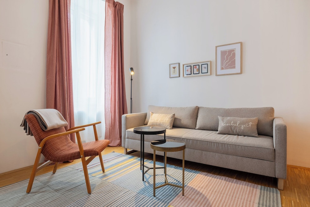 My Home In Vienna 35/57