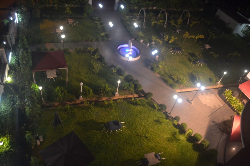 Le Jardin D'eden 2 35/45