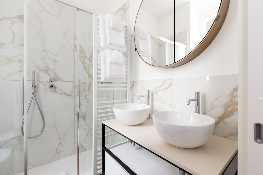 Brera Apartments In San Babila 47/50