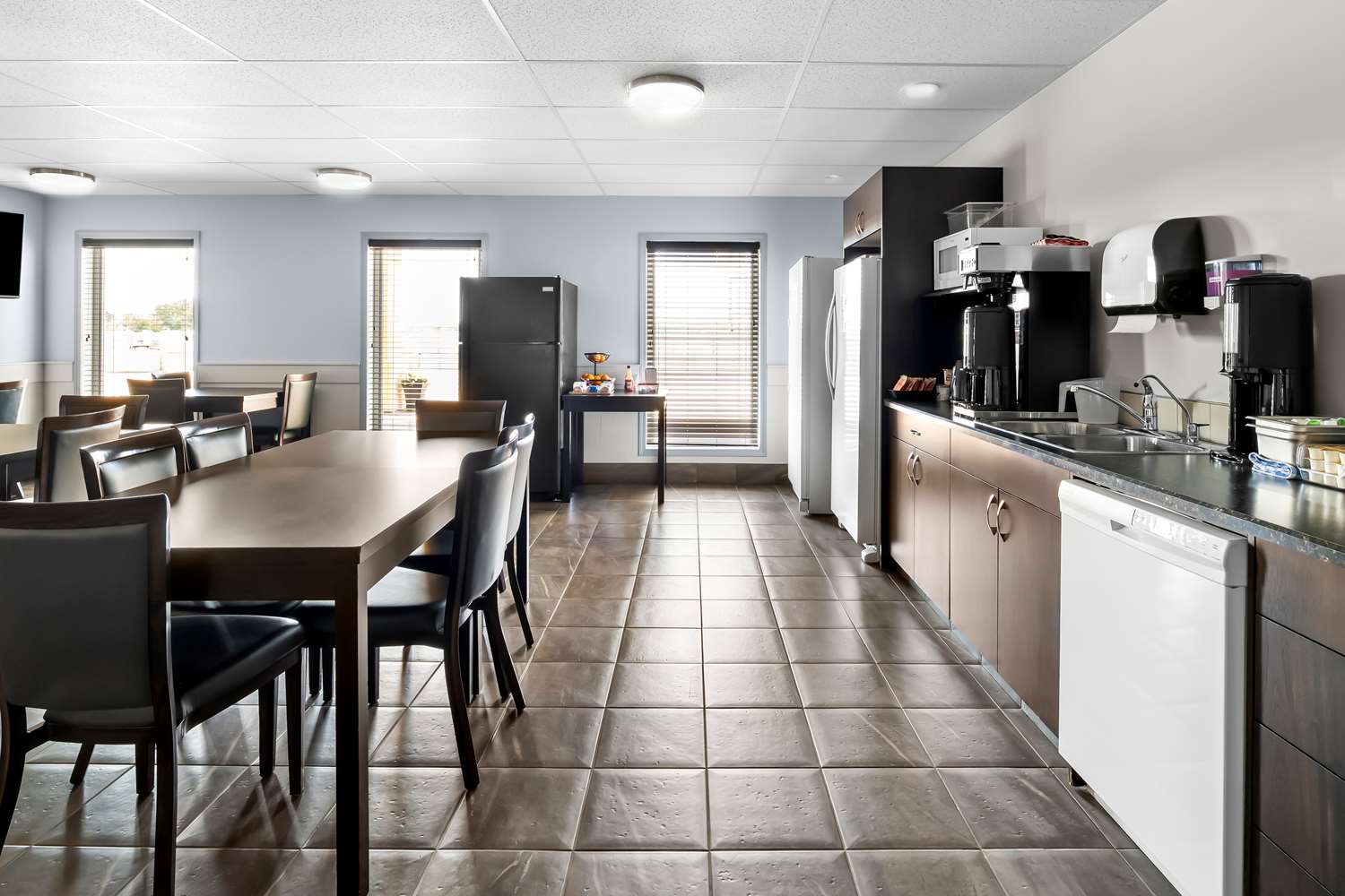 Surestay Studio By Best Western Hardisty 31/40