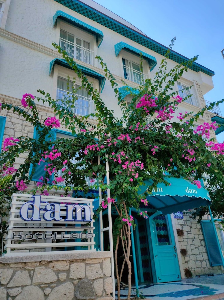Dam Hotel Lara 18/22