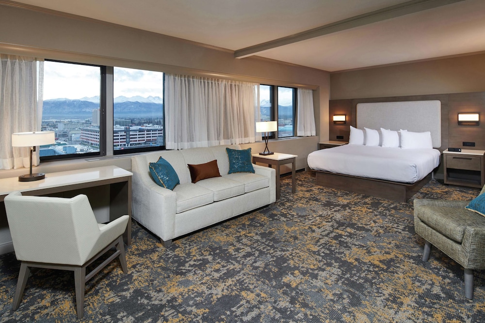 Hilton Anchorage 25/64
