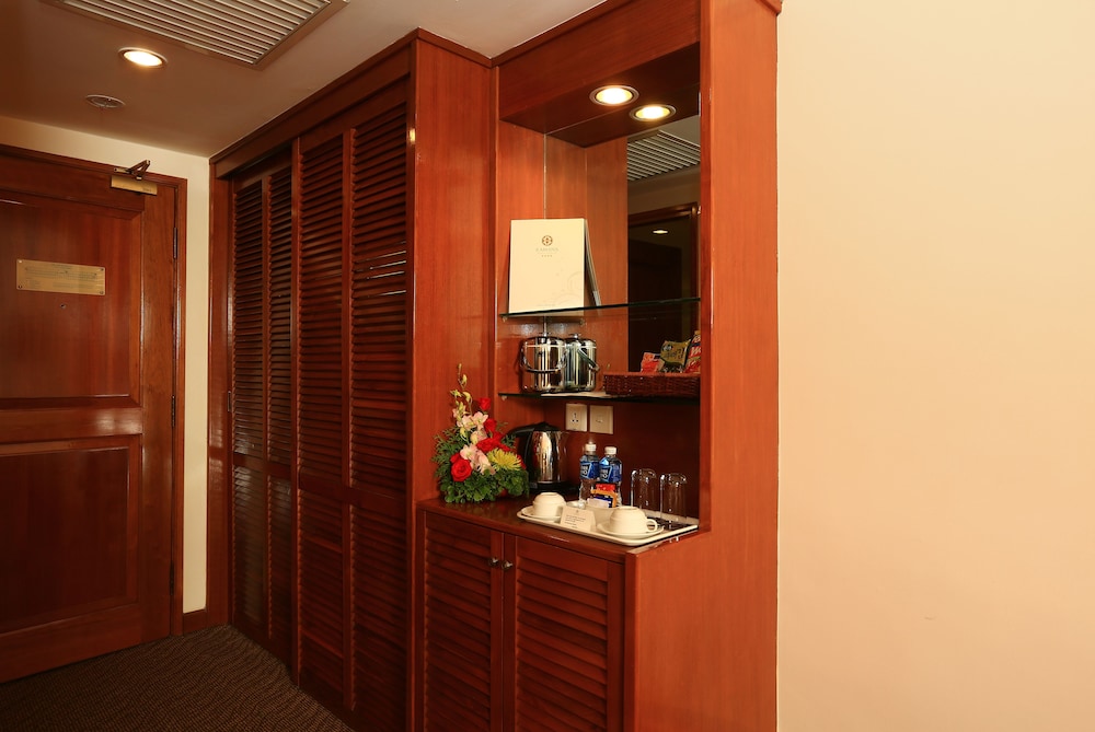 Ramana Hotel Saigon 12/68