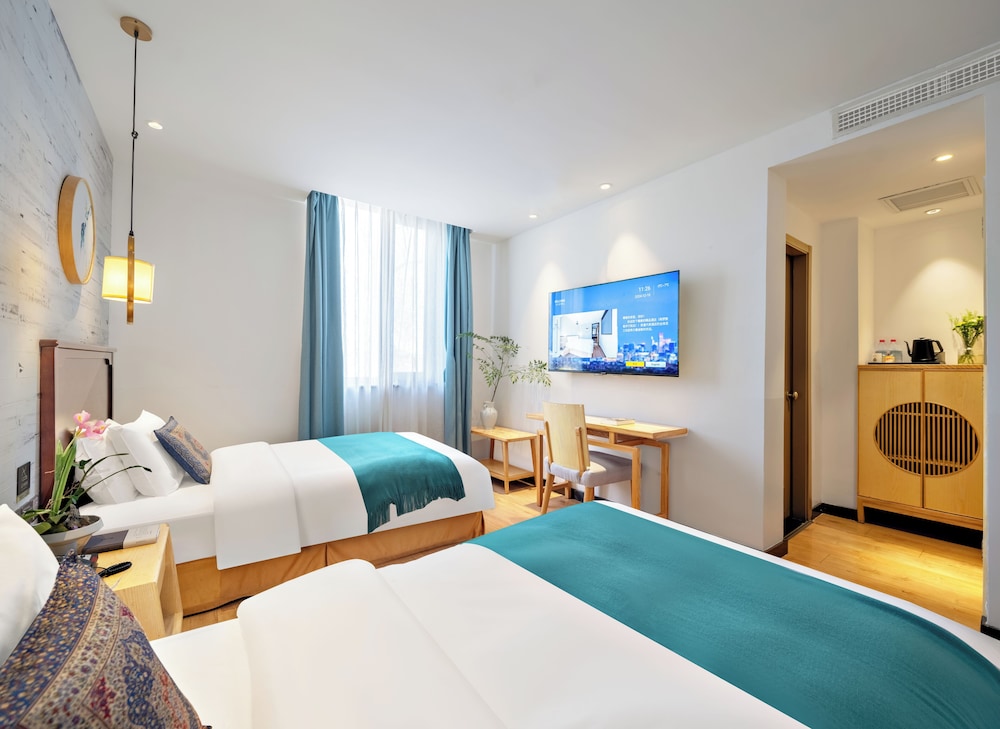 غرفة كلاسيكية بسريرين منفصلين، Beijing Aaliyah Wang Fu Jing Forbodden City Boutique Hotel 3/5