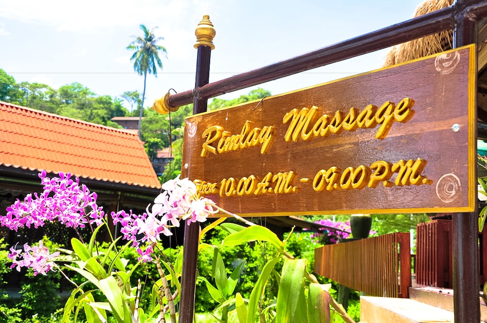 Phi Phi Natural Resort 11/74