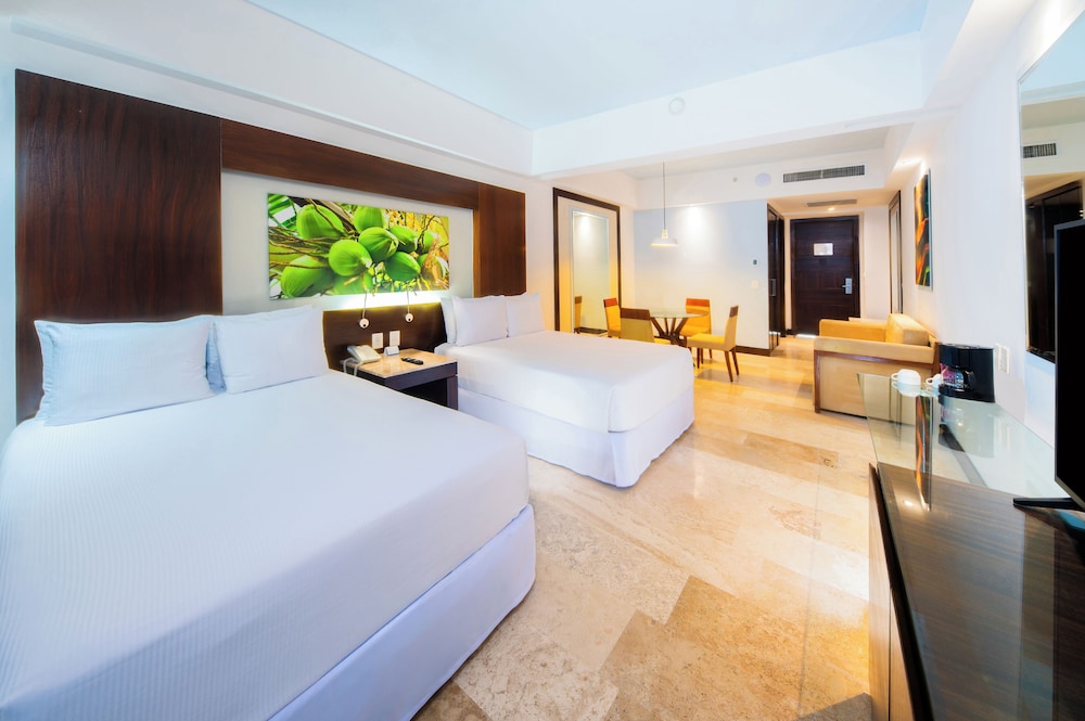 Junior Suite Pool View 2 Doubles، Krystal Grand Nuevo Vallarta All Inclusive 2/6